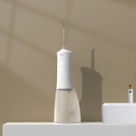 Prenosný ústny irigátor nabíjaný cez USB Nabíjateľná vodná niť Vodotesná Ipx7 dentálna vodná niť